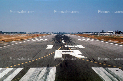 runway 19R