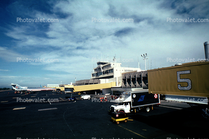 Juan Santamaria International Airport, Control Tower, Passenger Terminal, jetway, catering truck