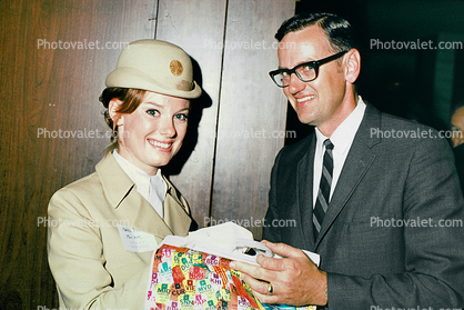 PanAm, Flight Attendant, Cabin Crew, Stewardess, April 1969, 1960s, Hostess