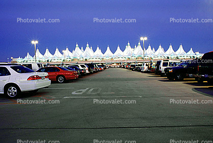 Denver International Airport, Twilight, Dusk, Dawn, cars, automobiles, vehicles