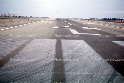 runway 24L