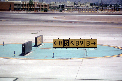 runway markers
