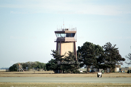 Salinas Municipal Airport, California, Control Tower