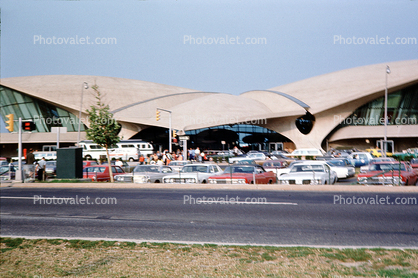 TWA terminal 5, Parked Cars, Building, vehicles, August 1968, 1960s