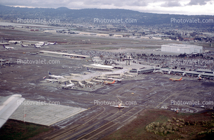 Terminals, eastbay hills, aircraft, Hangar