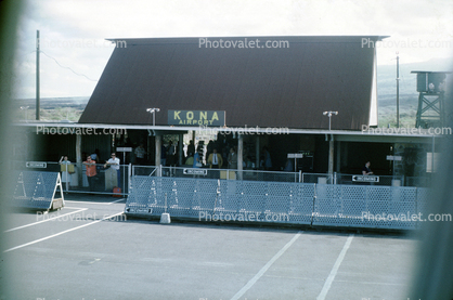 Kona Airport, terminal, building, tiny, June 1970, 1970s