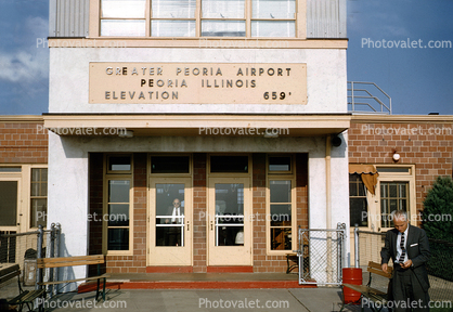 Terminal Building, doors, Greater Peoria Airport, Illinois, 23/07/1957, 1950s