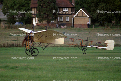 Bleroit Xl 1909 Monoplane, Fabric Wing Warping
