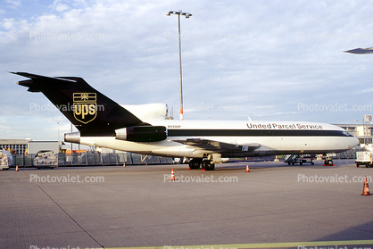 N944UP, United Parcel Service, Boeing 727-22C, 727-200 series