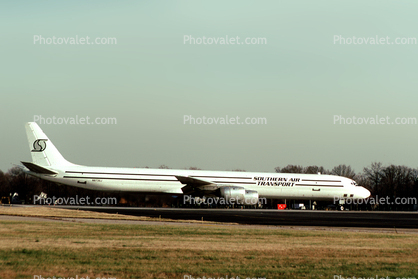 N873SJ, Southern Air Transport SAT, Douglas DC-8-73F