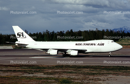 N752SA, Boeing 747-228F, Southern Air Transport SAT, CF6, CF6-50, 747-200F