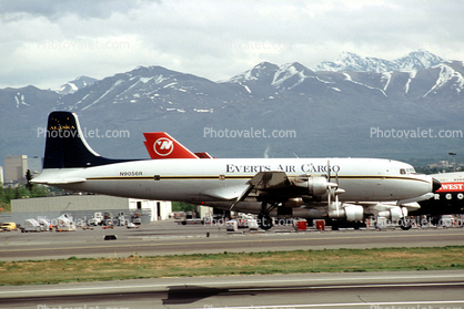 N9056R, Everts Air Cargo, Douglas DC-6A, propliner, R-2800