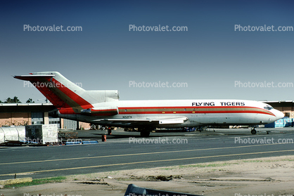 N152FN, Flying Tigers, Kalitta, Boeing 727-35F, JT8D-7B s3, JT8D