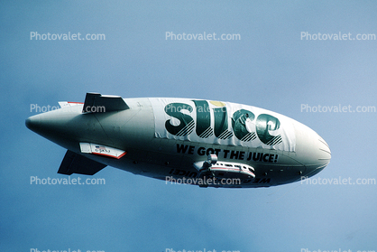 Slice Blimp, G-SKSJ, Airship Industries Skyship 600-05, 24 May 1987
