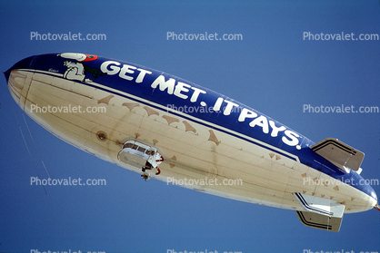 Met LIfe Blimp, Snoopy Two, A60+, 16 August 1998