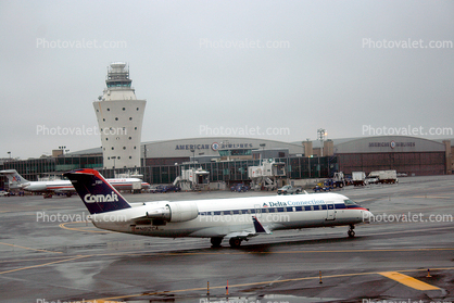 N937CA, Delta Connection, Bombardier-Canadair Regional Jet CRJ-100ER, Control Tower, CF34-3A1, CF34