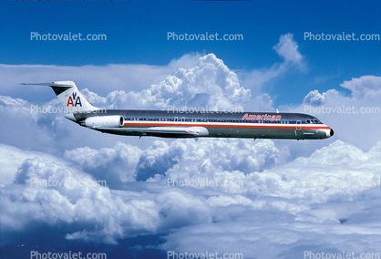 American Airlines AAL, Air-to-Air