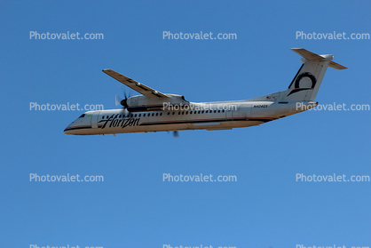 N404QX, Bombardier DHC-8-402Q, Horizon Air, Charles Schulz Sonoma County Airport (STS), Q400, PW150A