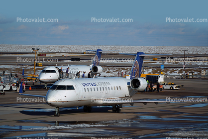 N912SW, CRJ-200ER, Denver International Airport