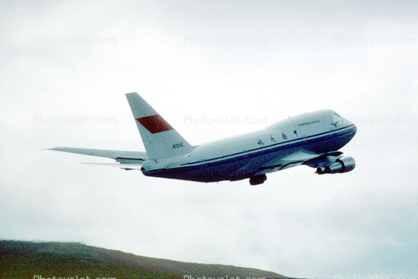 Boeing 747-SPJ6, 747SP series, N1304E, CAAC	