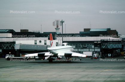 British Airways BAW, Concorde SST, G-BOAB, Heathrow, January 6 1984, 1980s