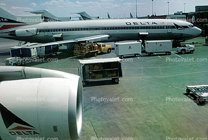N465DA, 727-232/Adv, Delta Air Lines, 727-200 series