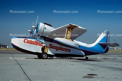 N69263, Catalina Airlines, Grumman Goose G-21A seaplane, March 1984, 1980s