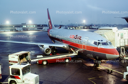 N327AU, Boeing 737-2B7, US Airways, 737-200 series, JT8D
