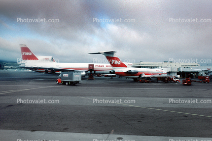 N54344, Boeing 727-231RE, (SFO), May 2 1985, 1980s, JT8D, 727-200 series