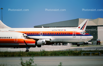 PSA, Pacific Southwest Airlines, United Airlines, Douglas DC-9, San Francisco International Airport (SFO)