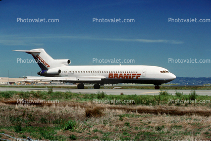 N456BN, Boeing 727, San Francisco International Airport (SFO), Braniff International Airways, JT8D