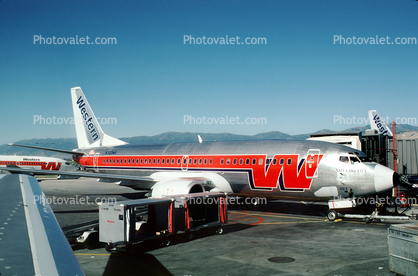 N303WA, Boeing 737-347, 737-300 series, Western Airlines WAL, CFM56-3B1, CFM56