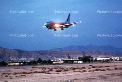 N238WA, Boeing 737-247, 737-200 series, Western Airlines WAL, JT8D
