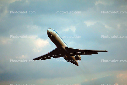 Boeing 727 Taking Off, Flight, Flying, Airborne