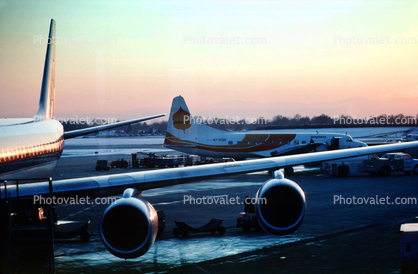 CFM-56 Fanjet Engines, Douglas DC-8