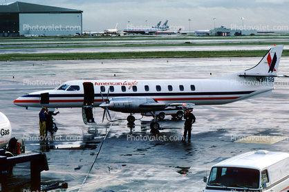 N3119B, American Eagle EGF, Fairchild SA-227AC Metro III, San Francisco International Airport (SFO), Airstair
