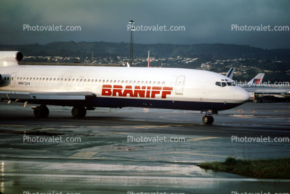 N468BN, Boeing 727-227, Braniff International Airways, 727-200 series