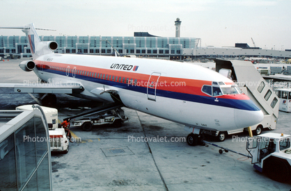 N7447U, United Airlines UAL, Boeing 727