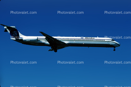 N937AS, McDonnell Douglas MD-83, Alaska Airlines ASA, JT8D, (SFO), JT8D-219