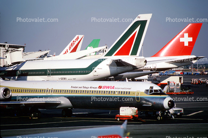 Boeing 747, Douglas DC-9, SwissAir, Alitalia Airlines
