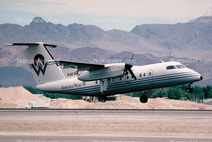 N807AW, De Havilland Canada Dash-8-102, America West Airlines AWE