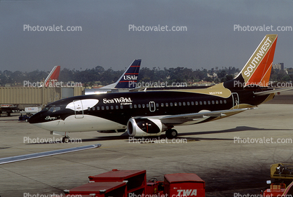 N507SW, Boeing 737-5H4, Southwest Airlines SWA, Shamu the Killer Whale, 737-500 series, CFM56-3B1, CFM56, Shamu Two