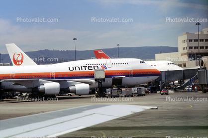 United Airlines UAL, Boeing 747-300, (SFO)