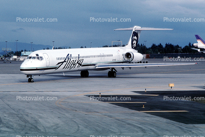 N944AS, McDonnell Douglas DC-9-83, (MD-83), Alaska Airlines ASA, JT8D, 08/08/1992