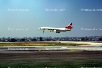 McDonnell Douglas, MD-11, SwissAir, LAX, 30/05/1993