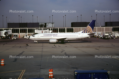 N77303, Boeing 737-3T0, Continental Airlines COA, 737-300 series, CFM56-3B1, CFM56, SeaTac Airport, Seattle, Tacoma, Washington, USA