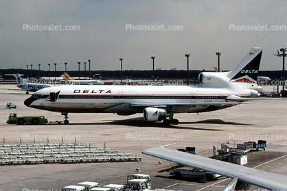 N737D, Delta Air Lines, Lockheed L-1011-1, RB211