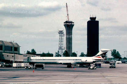 N920DE, Delta Air Lines, McDonnell Douglas MD-88, Control Tower, Kansas City International Airport, MCI, Missouri, JT8D, JT8D-219
