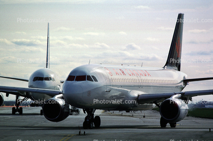 C-FTJS, Airbus A320-211, Air Canada ACA