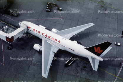 C-GAUE, Boeing 767-233, Air Canada ACA, 767-200 series